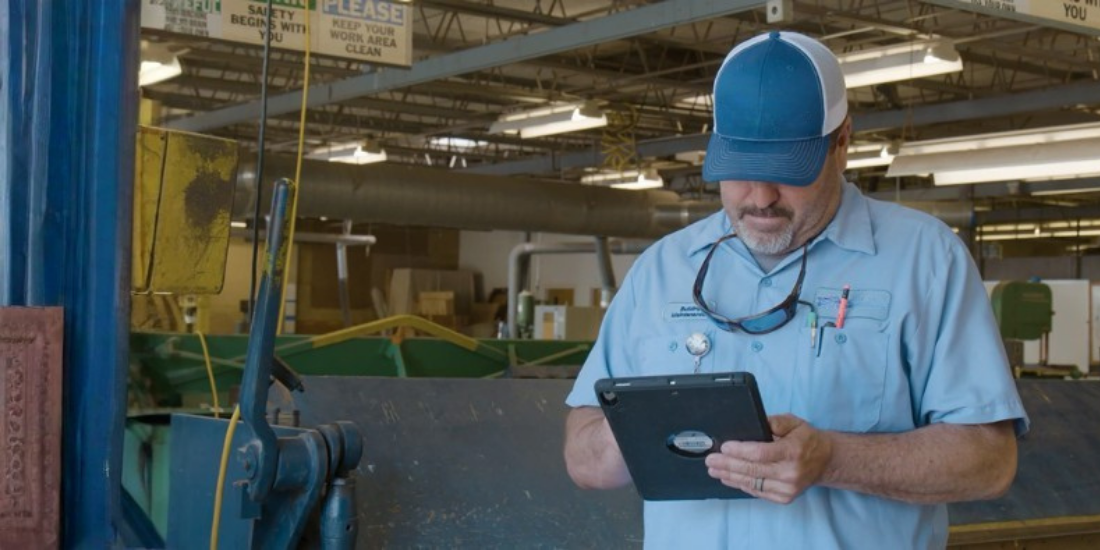 Mobile App - UF field technician